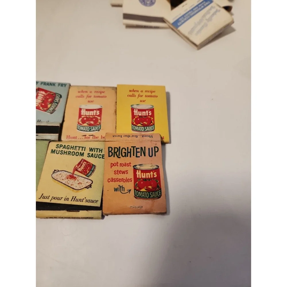 10X VINTAGE MATCHBOOK -‎ HUNTS TOMATO SAUCE - SAUCY SHORT RIBS RECIPE see pic